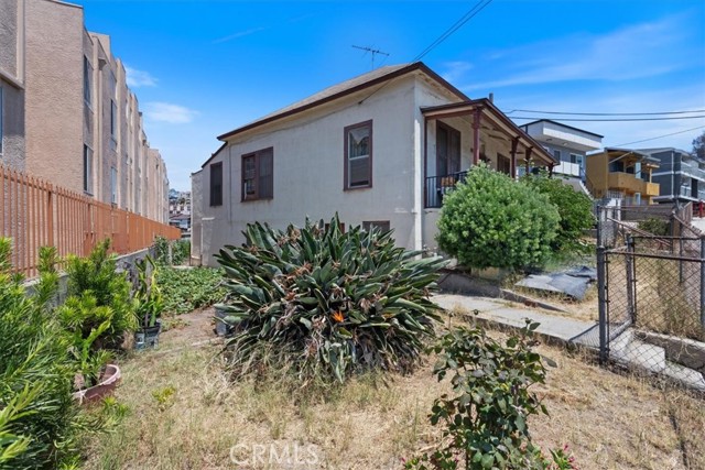 MLS #WS25164299 image #16