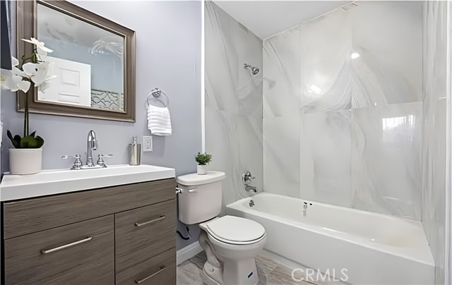 MLS #WS25164400 image #13