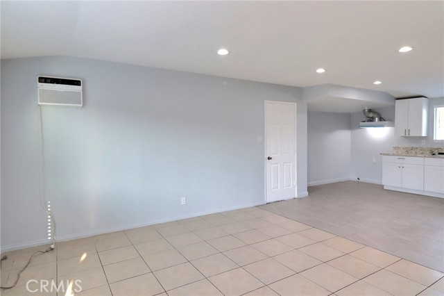 MLS #WS25164400 image #15