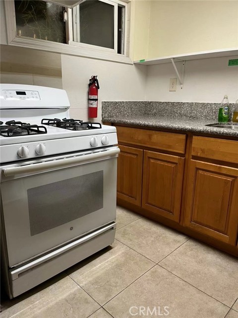 MLS #WS25165236 image #5