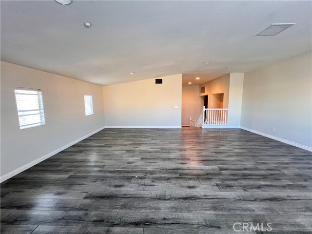 MLS #WS25165475 image #35