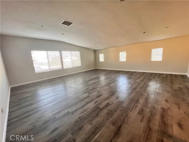 MLS #WS25165475 image #36