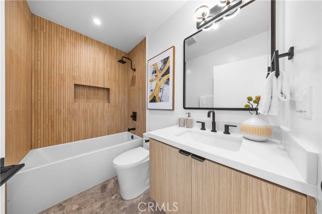 MLS #WS25167263 image #17