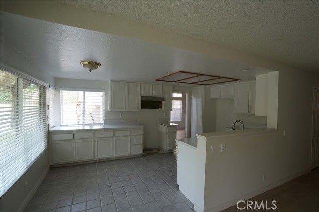 MLS #WS25167290 image #13