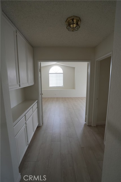 MLS #WS25167290 image #30