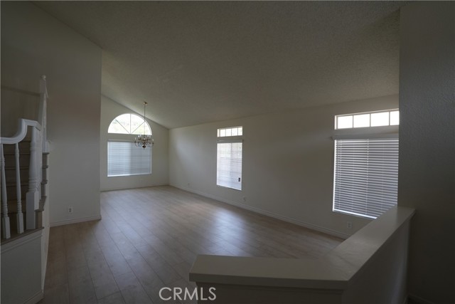 MLS #WS25167290 image #5