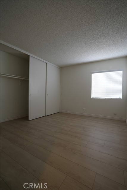 MLS #WS25167290 image #9