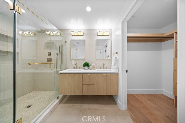 MLS #WS25167416 image #24