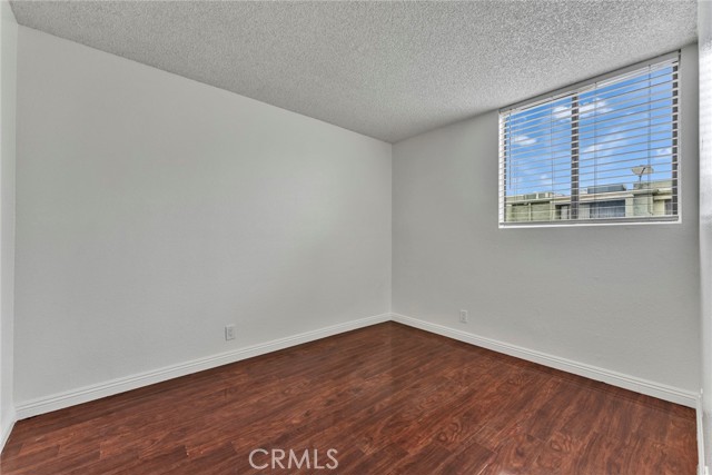 MLS #WS25168740 image #18