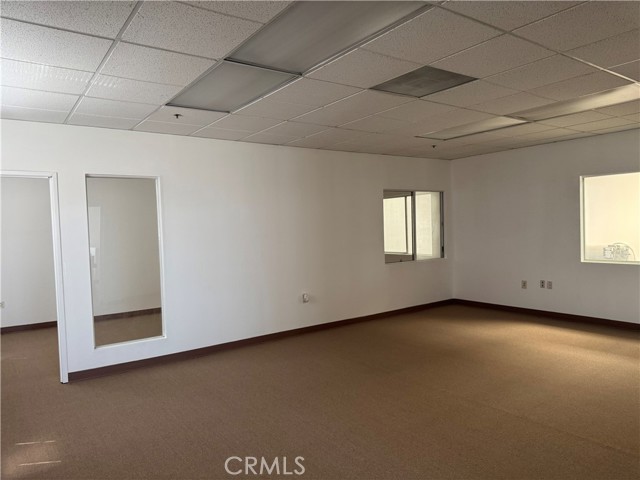 MLS #WS25168829 image #10