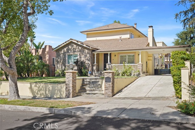 MLS #WS25168878 image #0