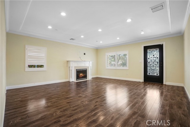 MLS #WS25168878 image #10