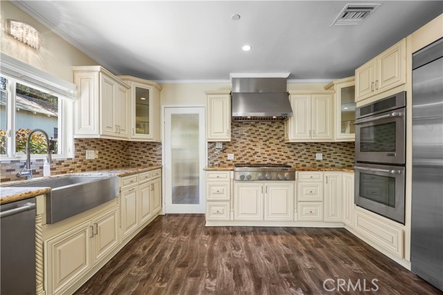 MLS #WS25168878 image #24