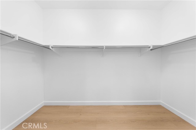 MLS #WS25168944 image #39