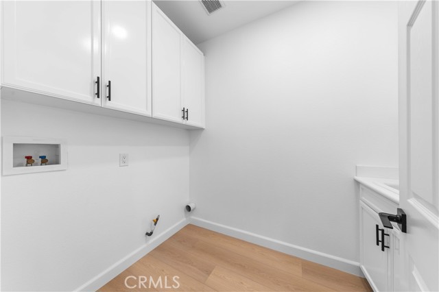 MLS #WS25168944 image #42