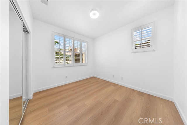 MLS #WS25168944 image #45