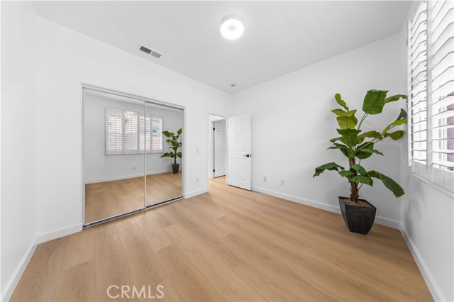 MLS #WS25168944 image #48