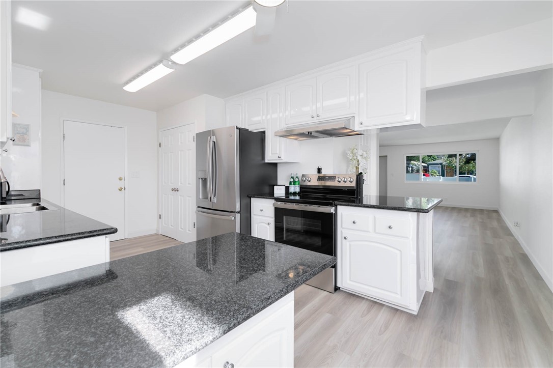 MLS #WS25170960 image #10