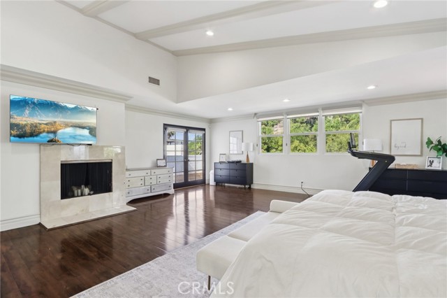 MLS #WS25171086 image #21