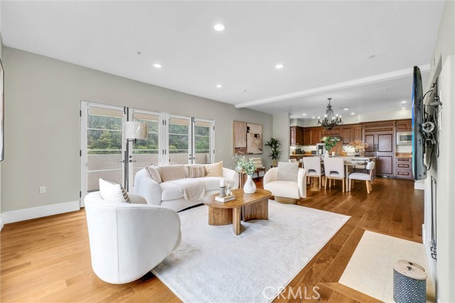 MLS #WS25171246 image #1