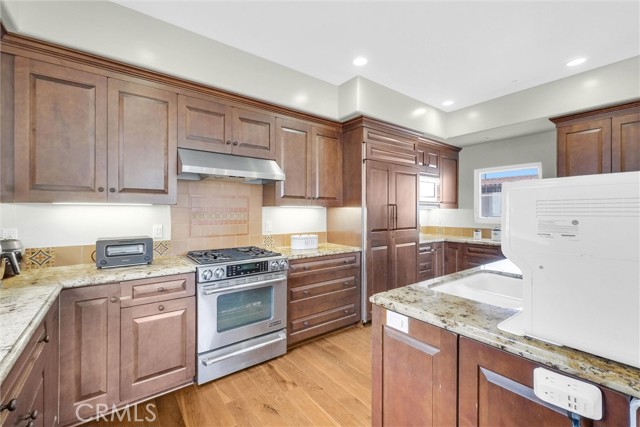 MLS #WS25171246 image #9