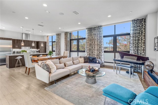 MLS #WS25171697 image #12