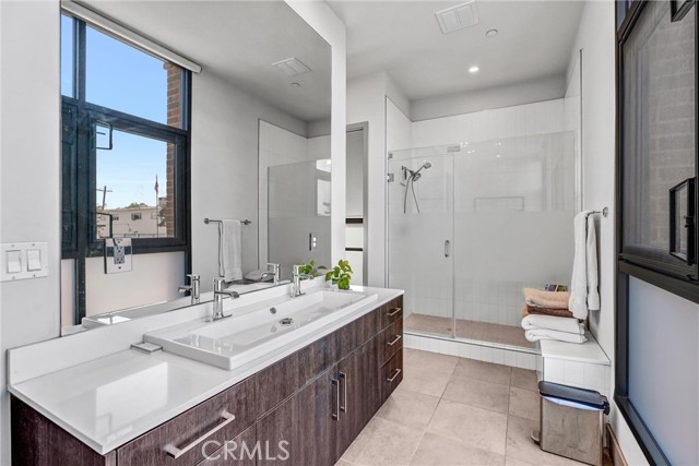 MLS #WS25171697 image #23