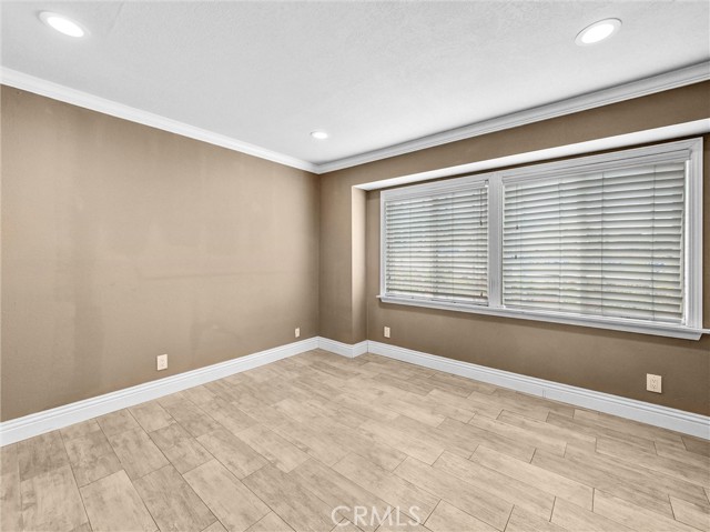 MLS #WS25171700 image #20