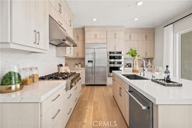 MLS #WS25172009 image #13