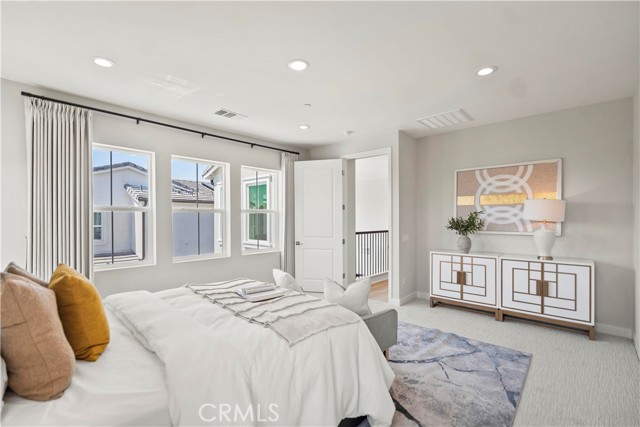 MLS #WS25172009 image #22