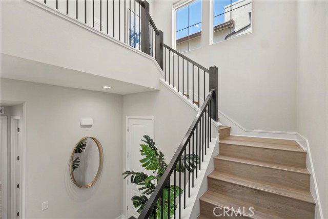 MLS #WS25172009 image #32