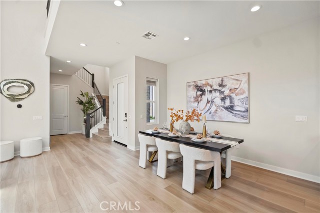 MLS #WS25172009 image #9