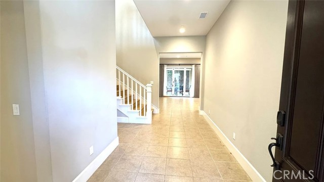 MLS #WS25172345 image #1