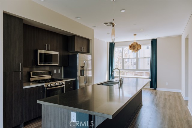 MLS #WS25172395 image #13