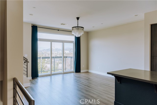 MLS #WS25172395 image #7