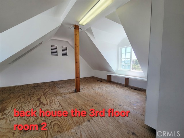 MLS #WS25172621 image #32