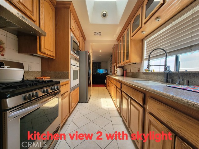 MLS #WS25172621 image #8