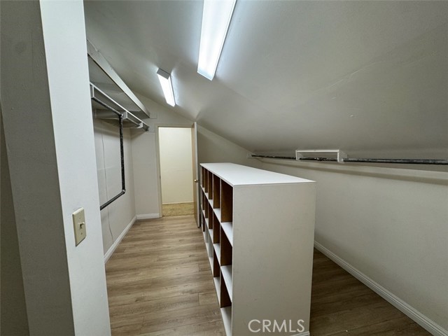 MLS #WS25173790 image #14