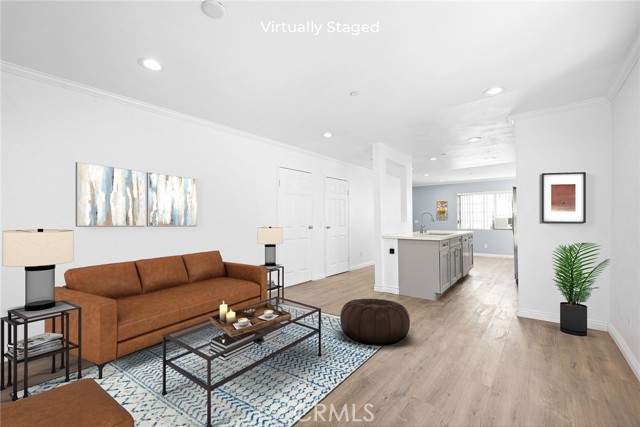 MLS #WS25173799 image #1