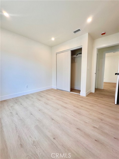 MLS #WS25174531 image #13