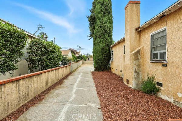 MLS #WS25174961 image #3