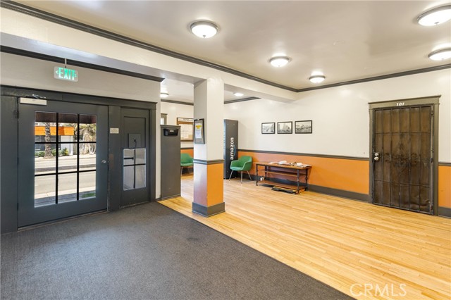 MLS #WS25175609 image #17