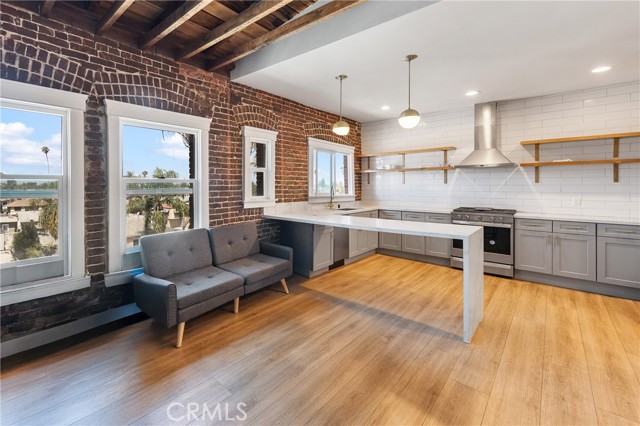 MLS #WS25175609 image #3