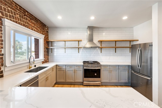 MLS #WS25175609 image #9