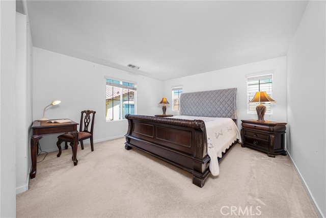 MLS #WS25176865 image #11