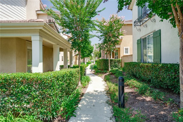 MLS #WS25176865 image #20