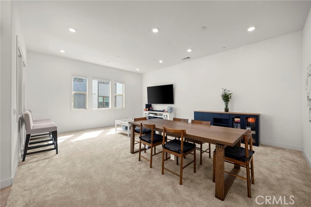 MLS #WS25176980 image #13