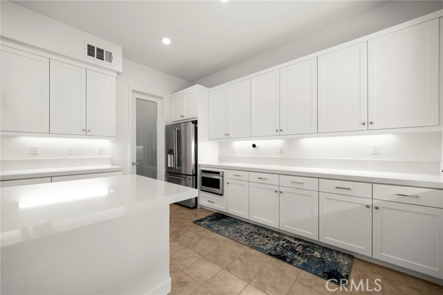 MLS #WS25176980 image #18