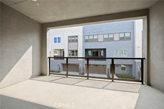 MLS #WS25176980 image #20