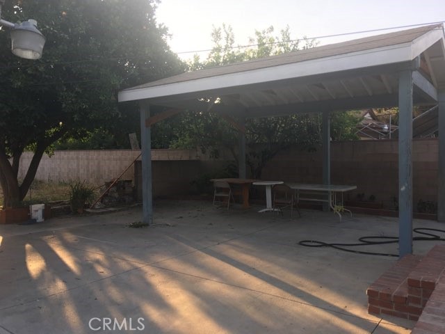 MLS #WS25177106 image #9